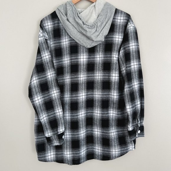 Grey & Black Hooded Plaid Button Up - Picture 6 of 6